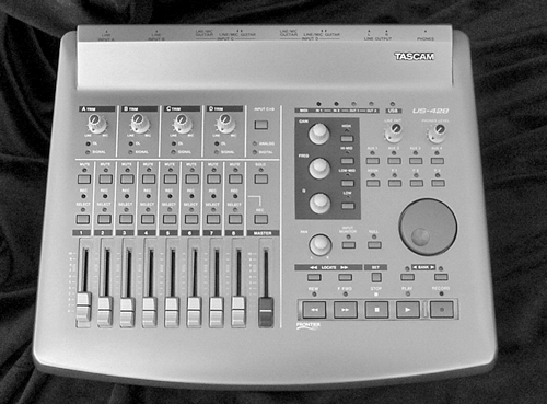 Tascam-US428